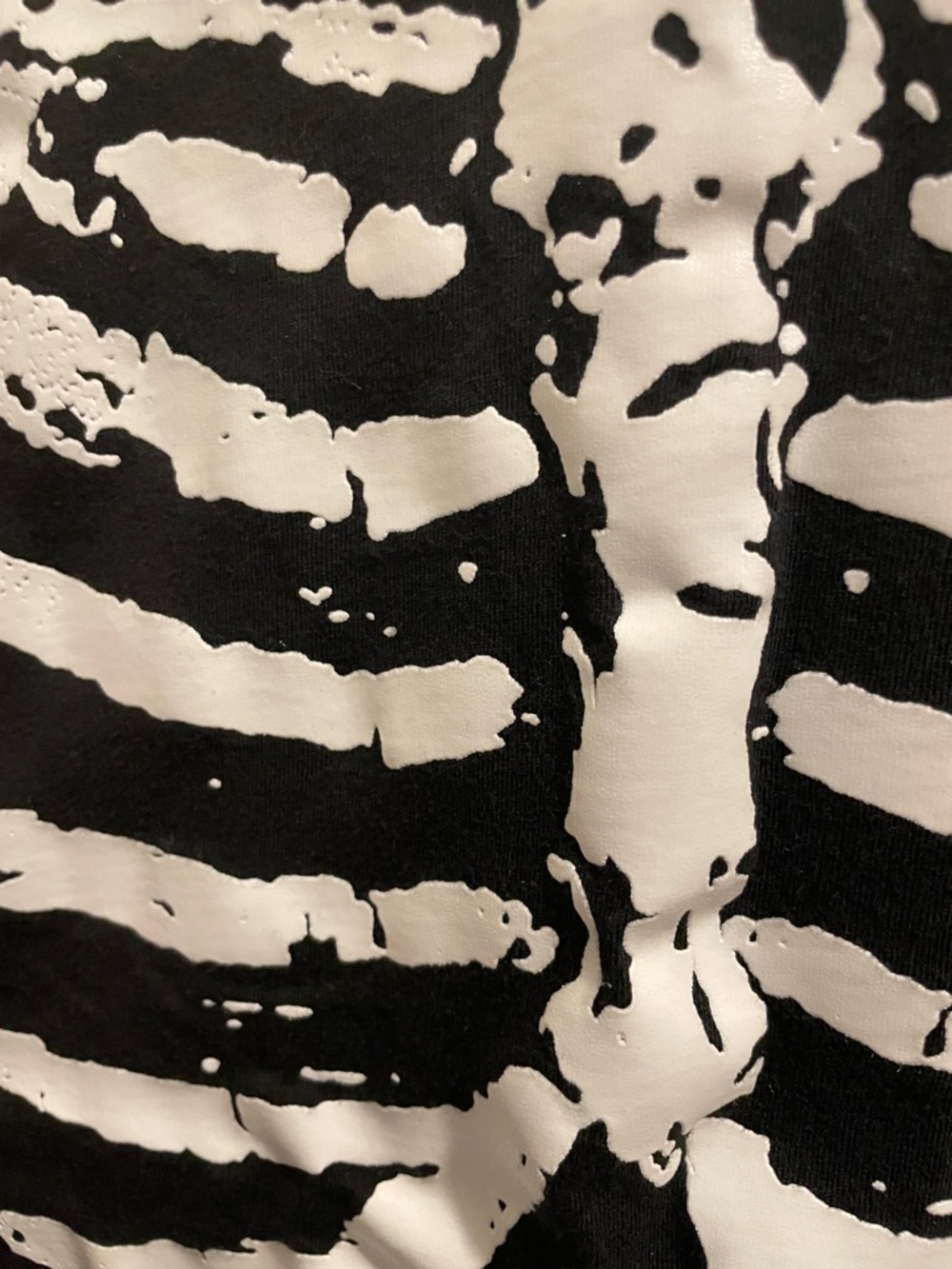 Place Black Long Sleeve Tee with White Skeleton Ribcage Print - Picture 4 of 4
